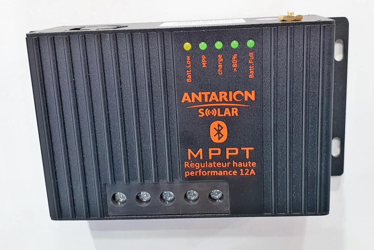 Contrôleur solaire MPPT 20A Bluetooth Antarion - CaptiVan
