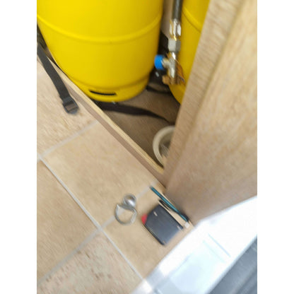 Une Bouteille Gpl Reservoir Seule Rechargeable Gaslow 12l